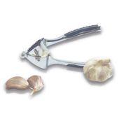 Vin Bouquet (Испания) Пресс для чеснока 16 см. c выдавливателем нерж. с прорез. ручками VB /1/12/